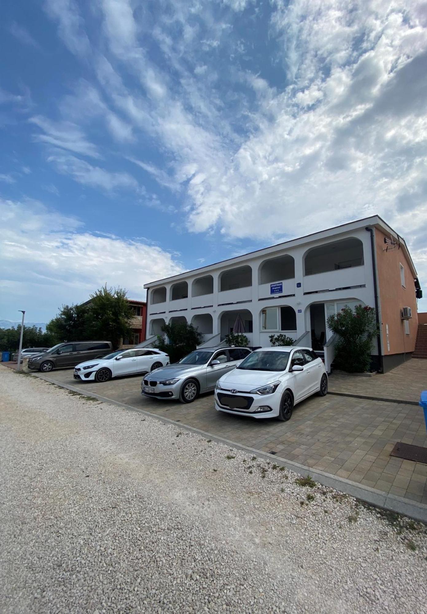 Apartmani Dragicevic Vir Exterior photo